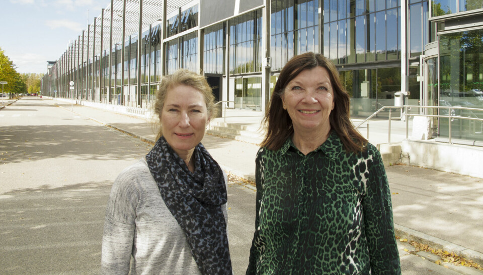 Mette Nerli og Marit Sagen ønsker velkommen til årets park- og anleggsmess (POGA).