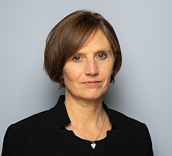 Kan bli aktuelt å pålegge ansvar for kremasjon