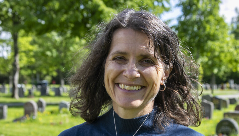 Åse Skrøvset, overtar stillingen etter Gunnar Hammersmark, og blir bransjeleder i Virke Gravferd. Åse Skrøvset