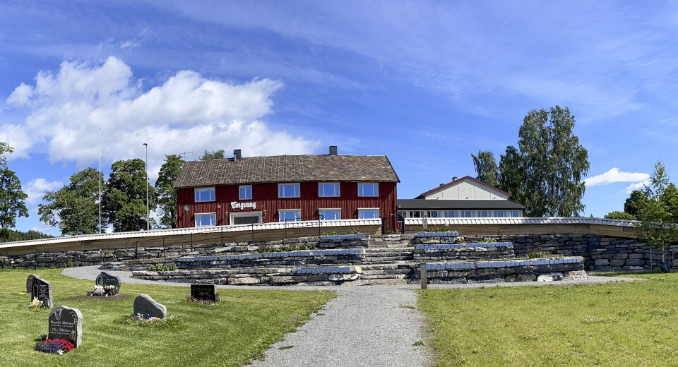 Navna minnelunder rundt Mjøsa