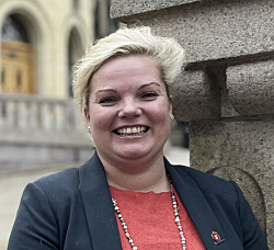 Ønsker lik kremasjonsavgift for alle lik