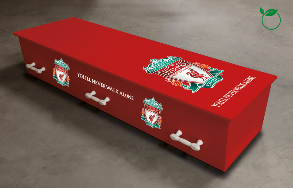 Orbit-kista kan fås med ønsket design, som for eksempel med fargene til yndlingslaget i fotball. Designet trykkes direkte på lettvektsplaten med UV-blekk. Orbitkista i Liverpoolfarger.