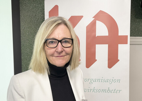 Randi Moskvil Letmolie, i hovedorganisasjonen KA mener det er ryddig å samle fagstoffet om gravplassforvaltning på eget nettsted. Randi Moskvil Letmolie, KA.