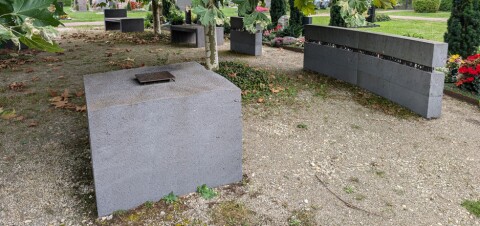 Vannpost og omramming i vakker betong. Vannpost og omramming i vakker betong.